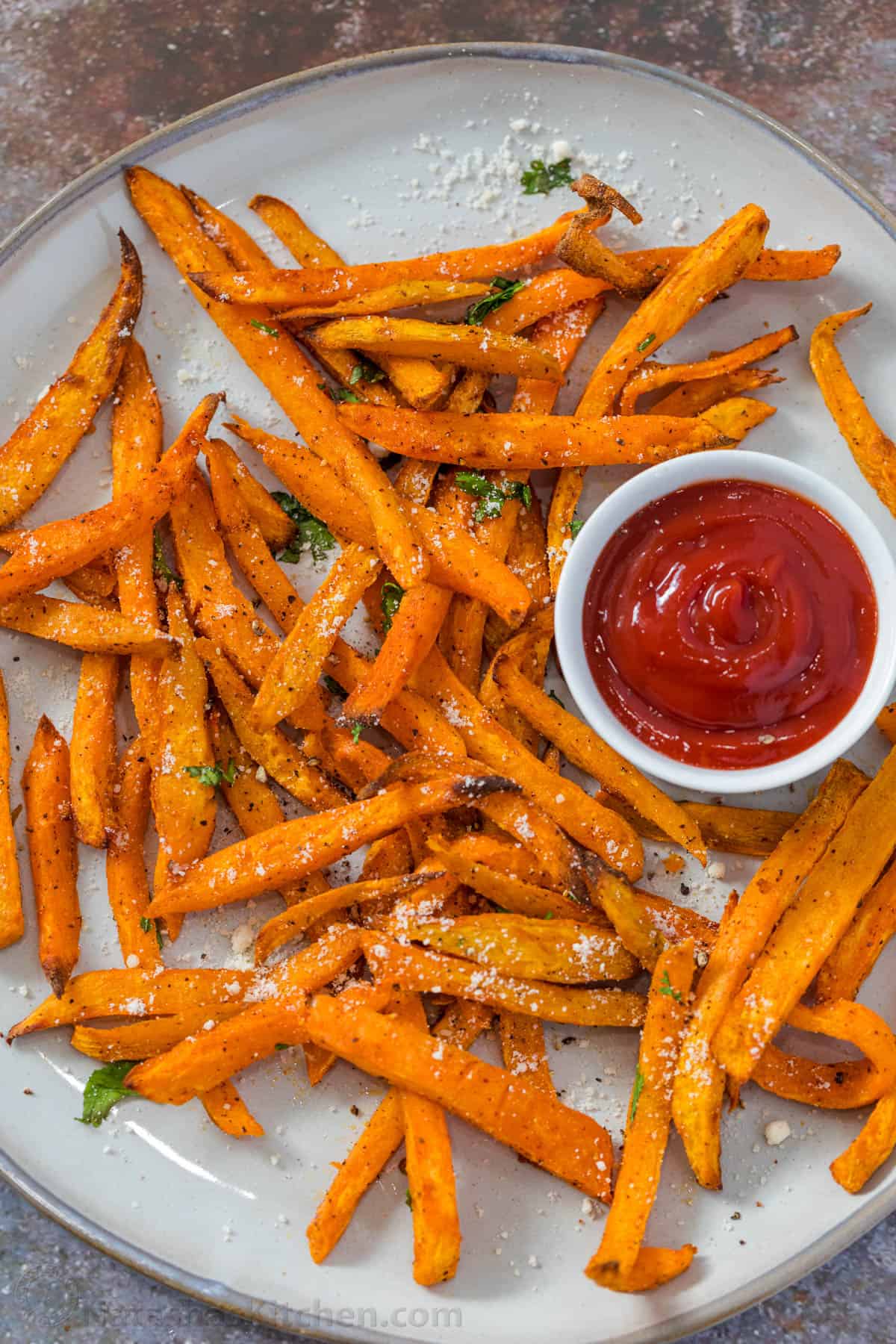Perfect Air Fryer Sweet Potato Fries: Less Oil, More Flavor